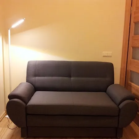 In Embassy District דירה